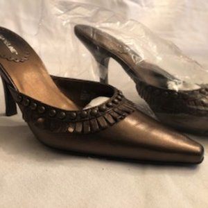 Copper Leather Slip On Pump